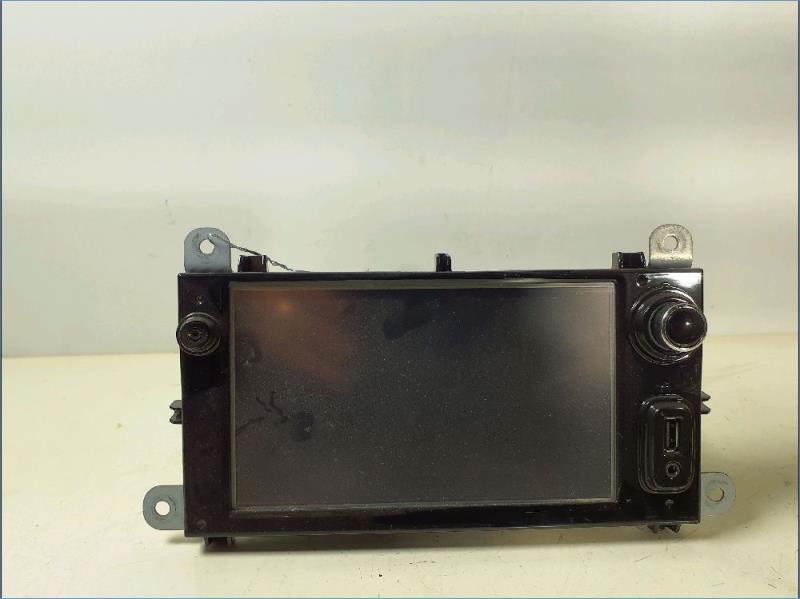 Autoradio d'origine RENAULT CLIO 4 Diesel - 1