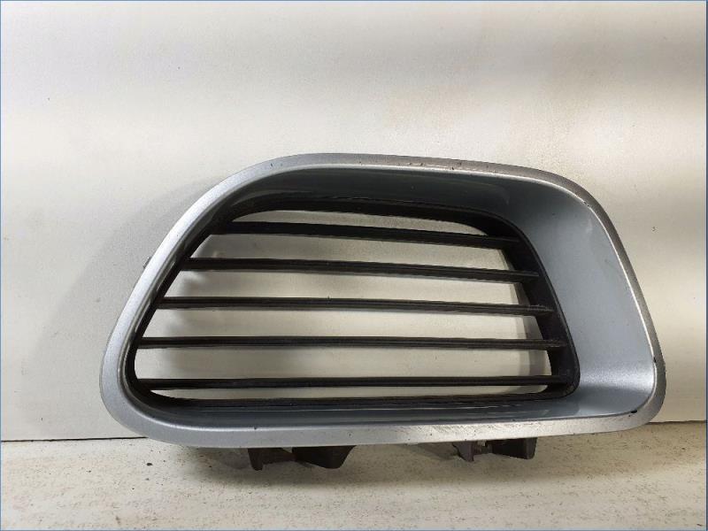 Grille de calandre droite RENAULT MEGANE 3 Diesel - 1