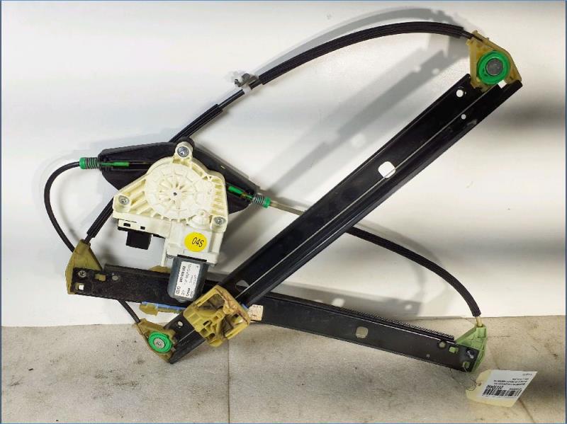 Leve vitre electrique avant droit AUDI A4 - 3 Diesel - 1