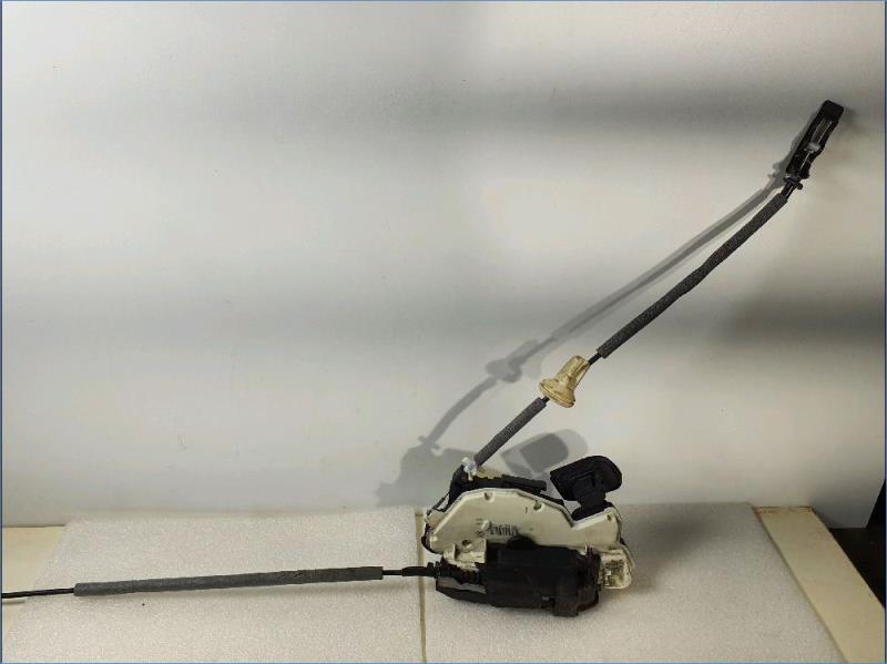 Serrure avant gauche VOLKSWAGEN GOLF 7 Diesel - 1