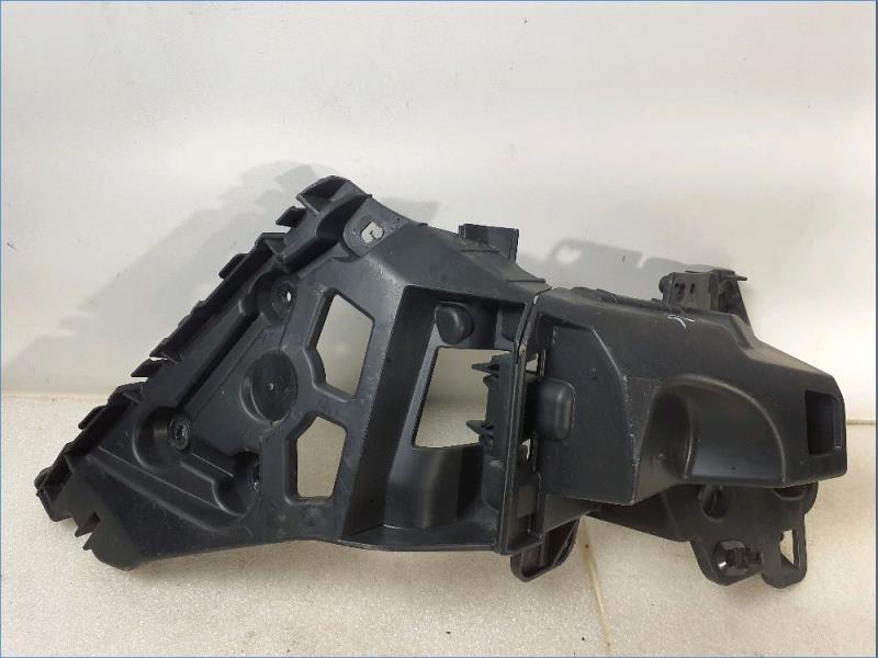 Support de pare chocs arriere RENAULT CLIO 4  - 1