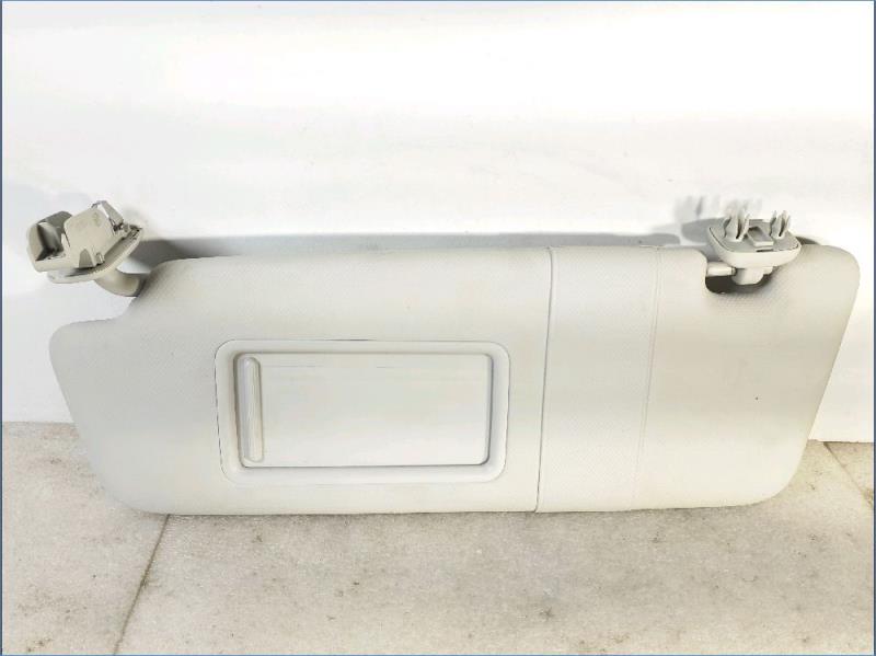 Pare soleil gauche AUDI A4 Diesel - 1