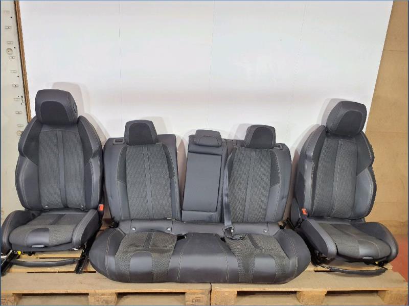 Interieur complet PEUGEOT 508 Essence - 1