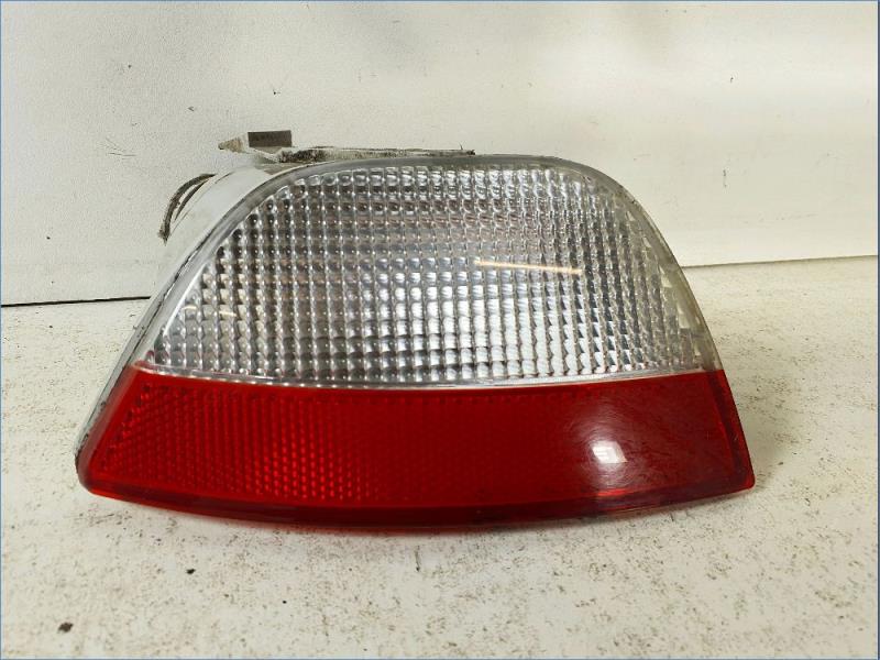 Feu de recul droit FORD FOCUS PH3 BERLINE Diesel - 1