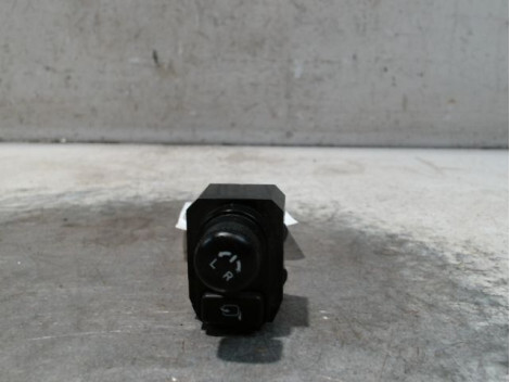 Commande retroviseurs SUZUKI SX4 Diesel - 1