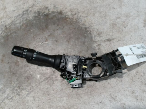 Commodo phare TOYOTA VERSO 2010- Diesel - 1