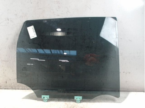 Vitre arriere droit NISSAN NOTE Essence - 1
