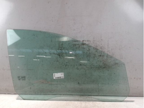 Vitre avant droit FORD FOCUS II Diesel - 1