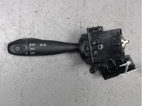 Commodo phare HYUNDAI GETZ 02-05 Essence - 1