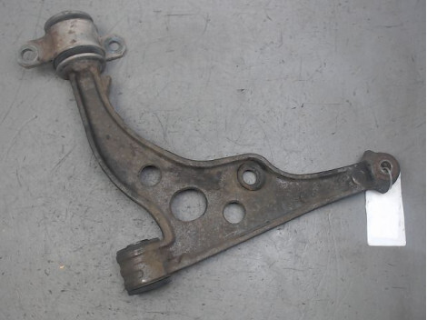 Triangle avant droit PEUGEOT BOXER 330C TOLE 2002- Diesel - 1