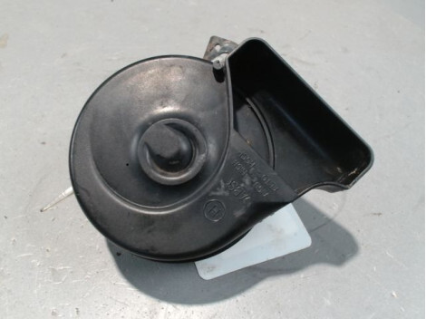 Avertisseur/Klaxon MERCEDES E270 Diesel - 1