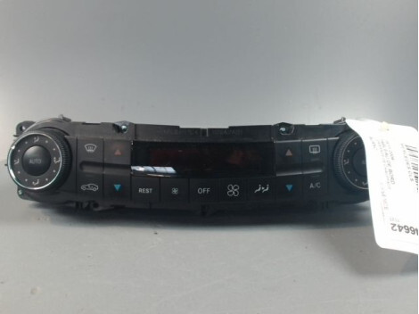 Commande chauffage MERCEDES CLS Essence - 1