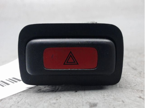 Bouton de warning ROVER 400 96-00 Essence - 1