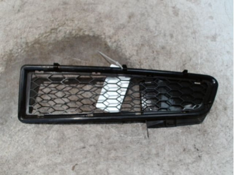 Grille de pare choc DACIA LOGAN 4 P 05-08 Diesel - 1