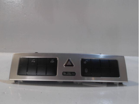 Bouton de warning MERCEDES CLASSE C COUPE SPORT 2004- Diesel - 1