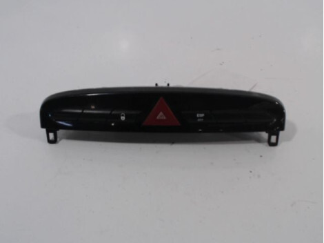 Bouton de warning PEUGEOT 308 2011- Diesel - 1