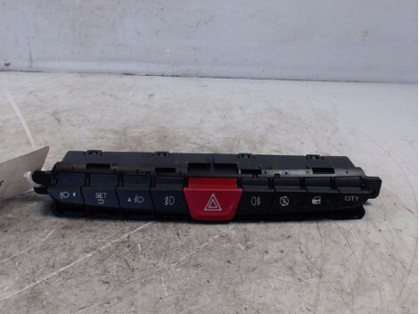 Bouton de warning LANCIA YPSILON 2003- Essence - 1