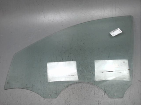 Vitre avant gauche HYUNDAI I20 Essence - 1