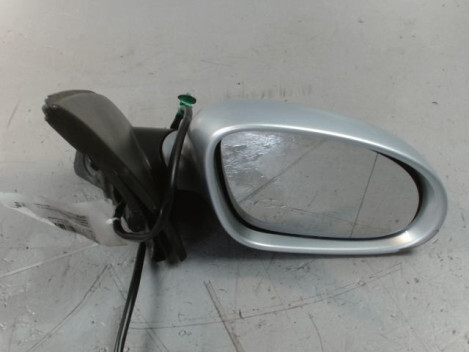 Retroviseur droit VOLKSWAGEN GOLF V 2003-2009 Diesel - 1