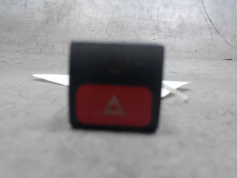 Bouton de warning CITROEN XANTIA 97-2002 Diesel - 1