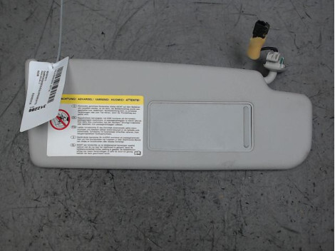Pare soleil droit VOLKSWAGEN JETTA Essence - 1