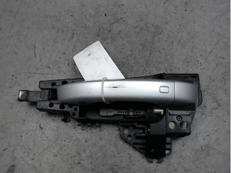 Poignee porte arriere gauche AUDI A6 Diesel - 1