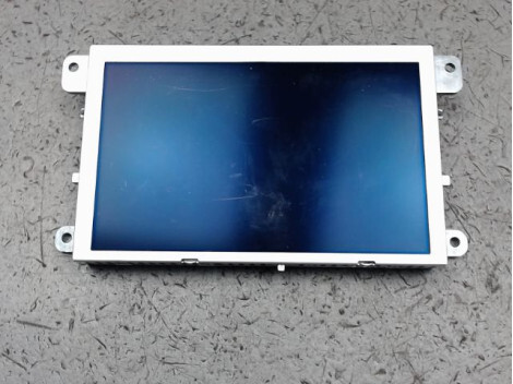 Ecran GPS AUDI A4 3 PHASE 1 2.7 TDI - 24V V6 Diesel - 1