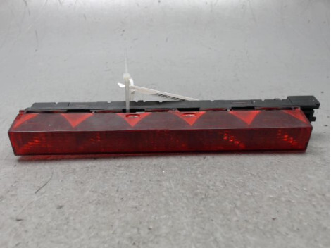 Feu arriere stop central FORD FOCUS SW 2005-2007 Diesel - 1