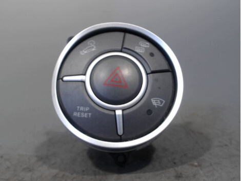 Bouton de warning SSANGYONG KYRON 2005- Diesel - 1
