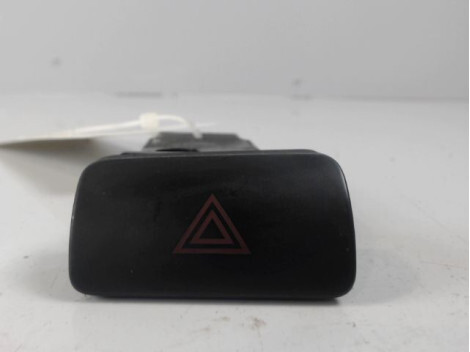 Bouton de warning KIA SPORTAGE II 04-2007 Diesel - 1