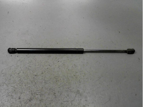 Verin de coffre TOYOTA COROLLA Essence - 1
