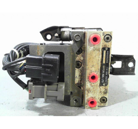 Bloc ABS (freins anti-blocage) MITSUBISHI PAJERO Diesel - 1