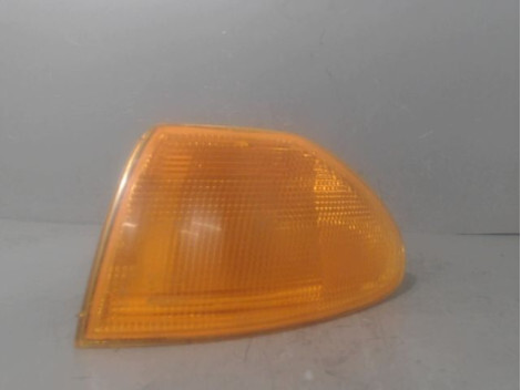 Optique avant secondaire gauche (feux)(clignotant) OPEL ASTRA BREAK -94 Diesel - 1