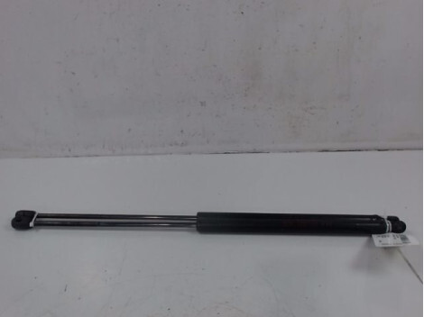 Verin de coffre KIA CARENS Diesel - 1