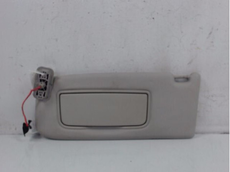 Pare soleil gauche VOLVO V50 Diesel - 1