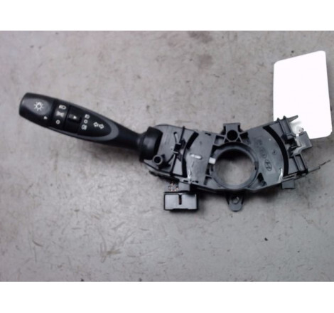 Commodo phare HYUNDAI I10 Essence - 1