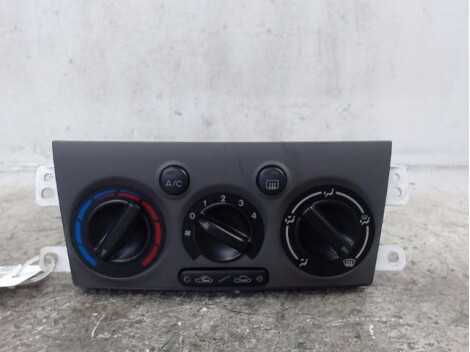 Commande chauffage MAZDA PREMACY Essence - 1