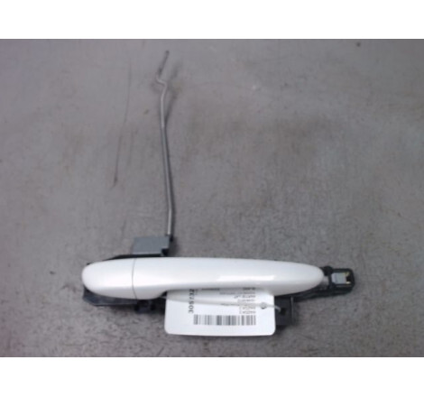 Poignee porte avant droit MAZDA 2 Essence - 1