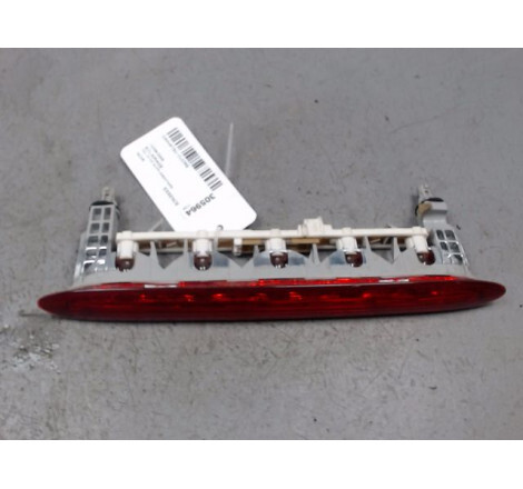 Feu arriere stop central DAIHATSU CUORE Essence - 1