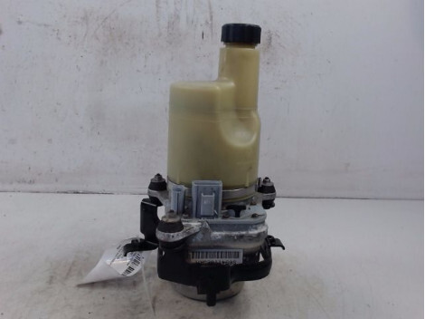 Pompe de direction VOLVO V50 Diesel - 1