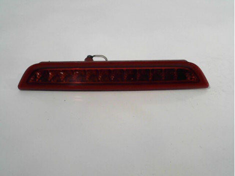 Feu arriere stop central KIA CARNIVAL Diesel - 1