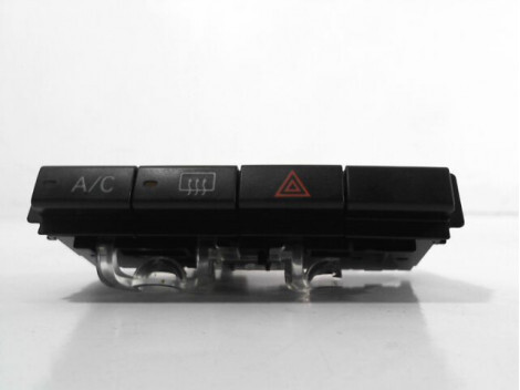 Bouton de warning DAIHATSU TREVIS Essence - 1