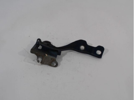 Charniere de capot HYUNDAI I 10 5 P 2007- Essence - 1