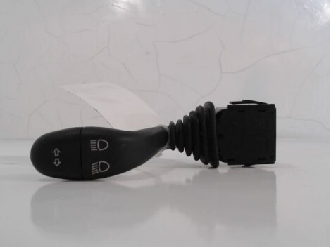 Commodo phare SKODA FELICIA 95-2000 Essence - 1