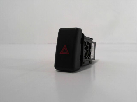 Bouton de warning MAZDA 3 5P Diesel - 1