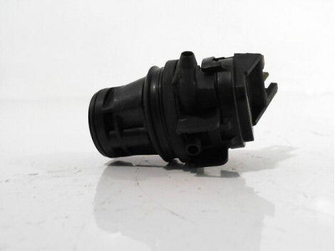 Pompe lave glace avant DAIHATSU TREVIS Essence - 1