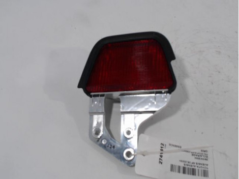 Feu arriere stop central TOYOTA AVENSIS 2003- Essence - 1