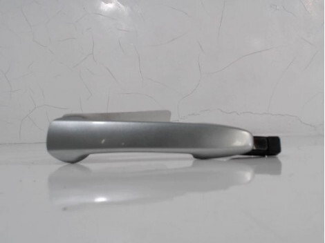 Poignee porte arriere gauche MAZDA 6 5P Diesel - 1