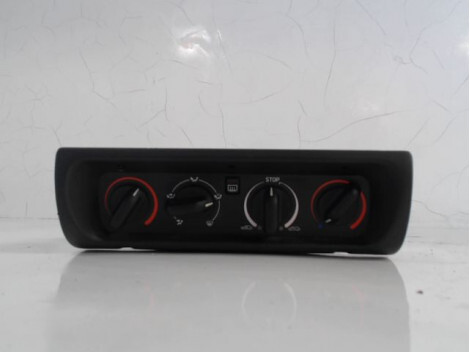 Commande chauffage RENAULT SAFRANE -96 Diesel - 1