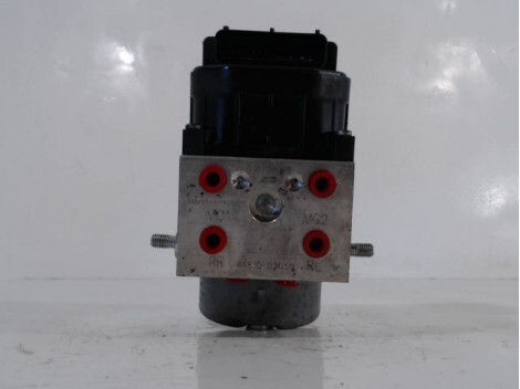 Bloc ABS (freins anti-blocage) TOYOTA COROLLA 2004- Essence - 1
